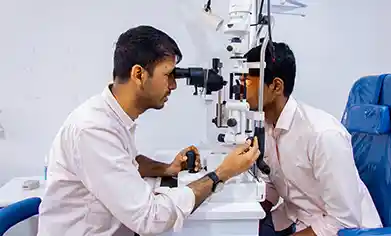 Cataract Surgery Aftercare by best cataract surgeon